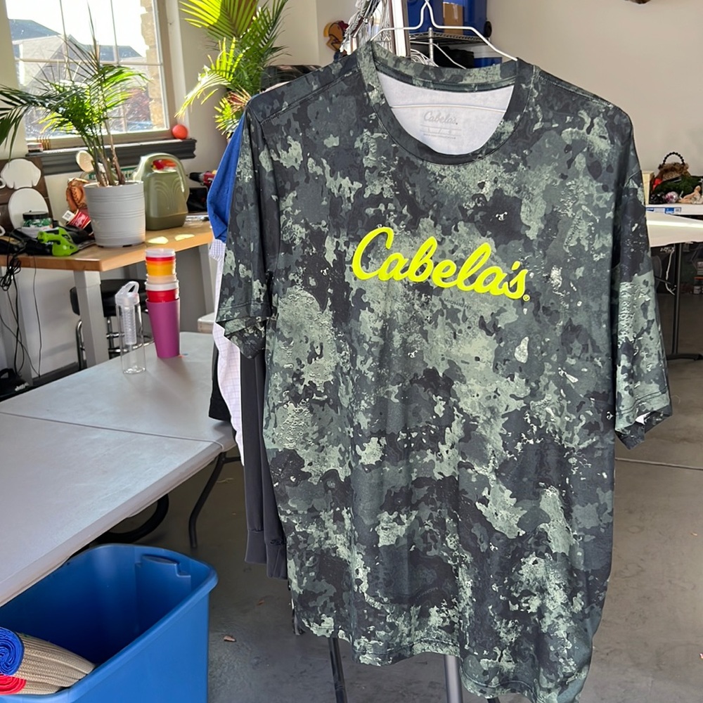 Cabela’s size large T-shirt